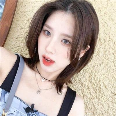 哺乳期的女人